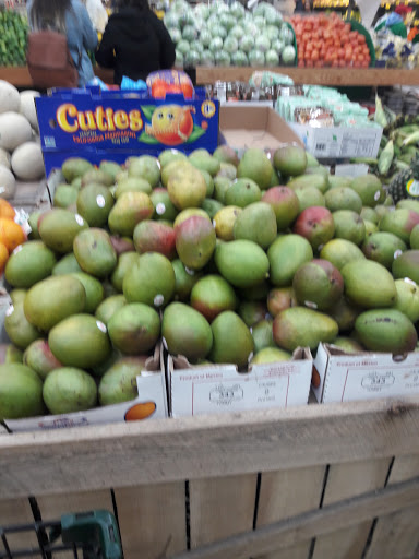 Supermarket «Myrtle Avenue Food Bazaar Supermarket», reviews and photos, 1102 Myrtle Ave, Brooklyn, NY 11206, USA