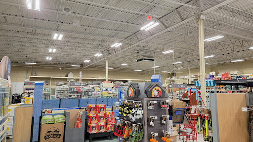 Pet Supply Store «PetSmart», reviews and photos, 111 Nassau Park Blvd, Princeton, NJ 08540, USA