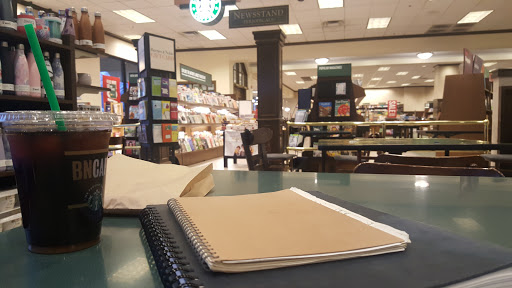 Book Store «Barnes & Noble», reviews and photos, 7119 South 1300 East St, Midvale, UT 84047, USA