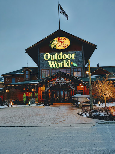 Sporting Goods Store «Bass Pro Shops», reviews and photos, 709 Janes Ave, Bolingbrook, IL 60440, USA