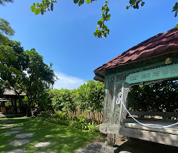 Bebek Tepi Sawah Restaurant photo
