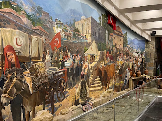 Çanakkale Şehitleri Anıtı ve Atatürk Sergi Salonu