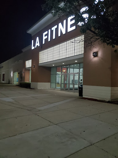 Gym «LA Fitness», reviews and photos, 200 Broadview Village Square, Broadview, IL 60155, USA