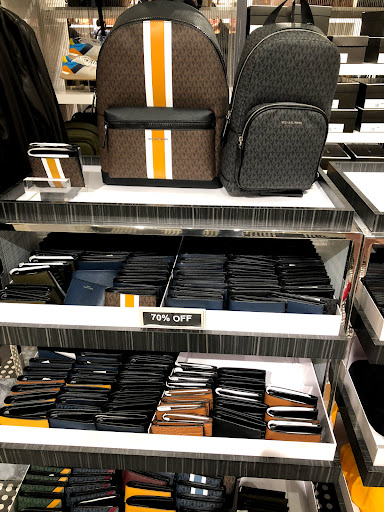 Fashion Accessories Store «Michael Kors», reviews and photos, 18 West Lightcap Rd #1109, Pottstown, PA 19464, USA