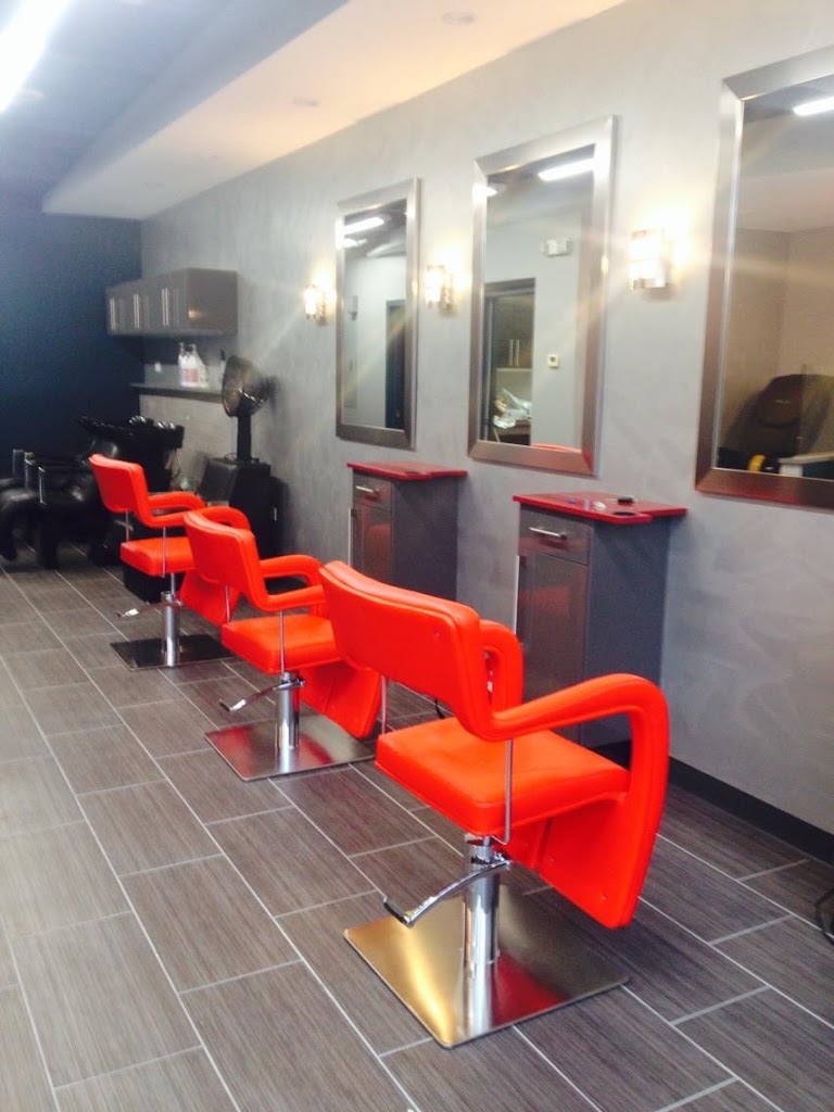 Saundarya Salon 60077