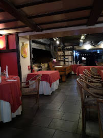 Atmosphère du Restaurant Auberge du Donjon à Fresnicourt-le-Dolmen - n°11