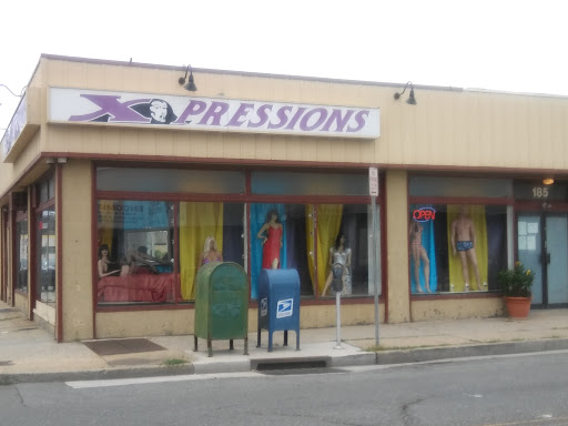 Xpressions Adult Store, 185 Main St, Hempstead, NY 11550, USA, 