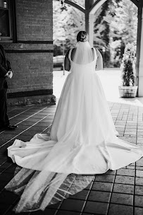 Pearl Bridal Boutique - Photo 4 - Car repair in Holyoke, MA, Springfield