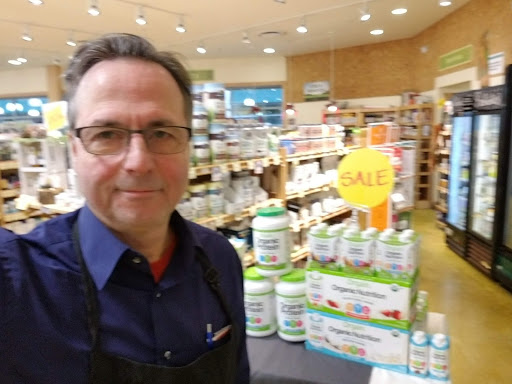 Grocery Store «Kimberton Whole Foods», reviews and photos, 150 E Pennsylvania Ave, Downingtown, PA 19335, USA