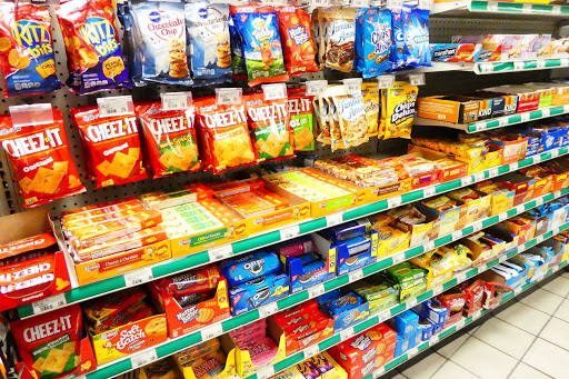 Gas Station «Lake Forest Shell», reviews and photos, 193 E Deerpath Rd, Lake Forest, IL 60045, USA