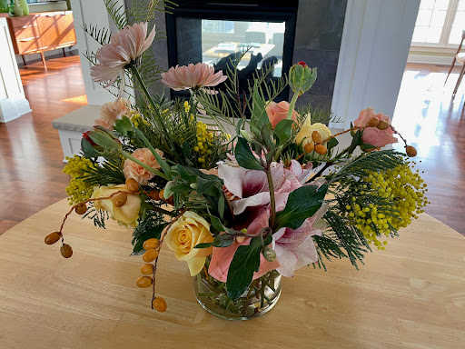 Florist «Lilia Flower Boutique», reviews and photos, 2160 Wayzata Blvd, Long Lake, MN 55356, USA