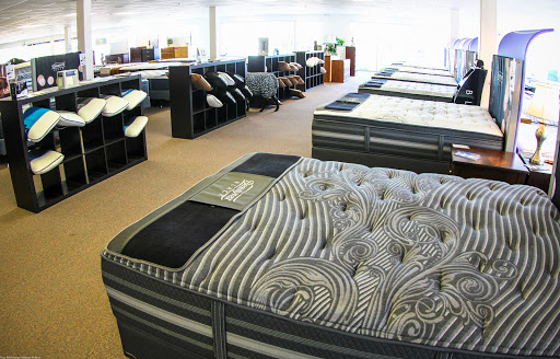 Furniture Store «At Home Furniture and Mattress Superstore», reviews and photos, 930 Hill St SE, Albany, OR 97322, USA