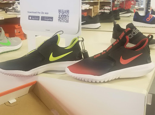 Shoe Store «Famous Footwear», reviews and photos, 4149 S Mooney Blvd, Visalia, CA 93277, USA