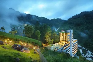 Blanket Hotel & Spa | Luxury 5 Star Resorts in Munnar image