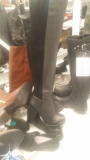Clothing Store «Ross Dress for Less», reviews and photos, 2936 Interstate 45 N, Conroe, TX 77303, USA