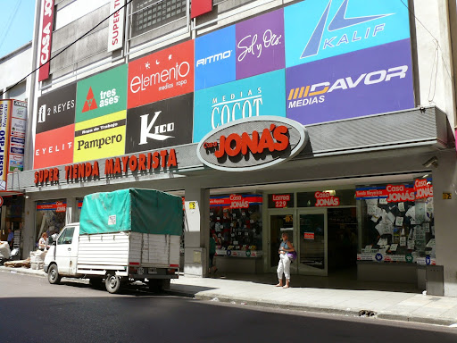Tiendas para comprar ropa trabajo barata Buenos Aires