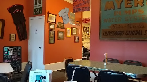 Dessert Shop «Downtown Perk & Desserts Oasis», reviews and photos, 145 W Main St, Ashland, OH 44805, USA