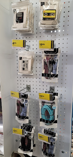 Office Supply Store «Staples», reviews and photos, 13013 Seminole Blvd, Largo, FL 33778, USA