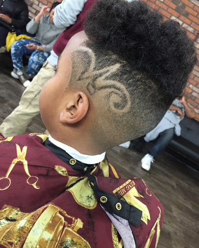 Barber Shop «Quality Cuts Barbershop», reviews and photos, 1332 S Robert St #2, West St Paul, MN 55118, USA