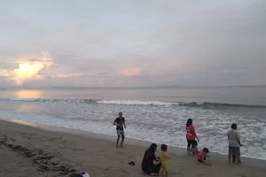 Pantai Cemara image