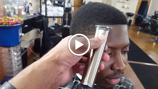 Barber Shop «Clippers Inc Barber Shop», reviews and photos, 78 E Pershing Rd, Chicago, IL 60653, USA