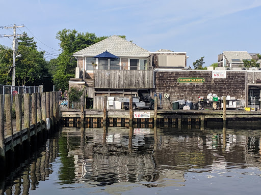 Grocery Store «Seaview Market Inc», reviews and photos, 20 Duneway Ave, Ocean Beach, NY 11770, USA