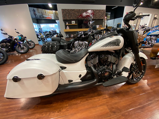 Motorcycle Dealer «BMW, Indian, and Slingshot Woodlands», reviews and photos, 198 Ed English Dr, Shenandoah, TX 77385, USA