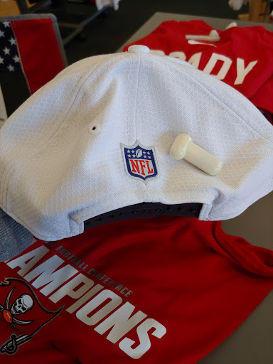 Shoe Store «Hibbett Sports», reviews and photos, 2402 James L Redman Pkwy #2, Plant City, FL 33566, USA