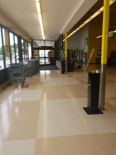 Grocery Store «Harveys Supermarket», reviews and photos, 1605 Shurling Dr, Macon, GA 31211, USA