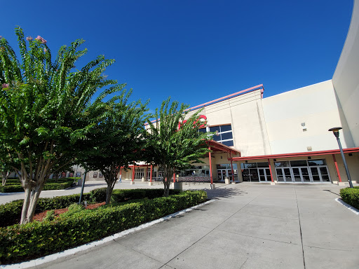 Movie Theater «AMC Veterans 24», reviews and photos, 9302 Anderson Rd, Tampa, FL 33634, USA