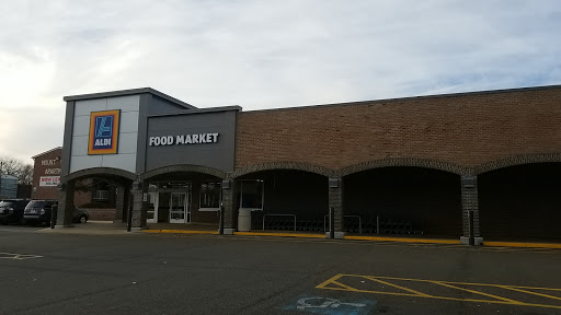 Supermarket «ALDI», reviews and photos, 8256 Richmond Hwy, Alexandria, VA 22309, USA