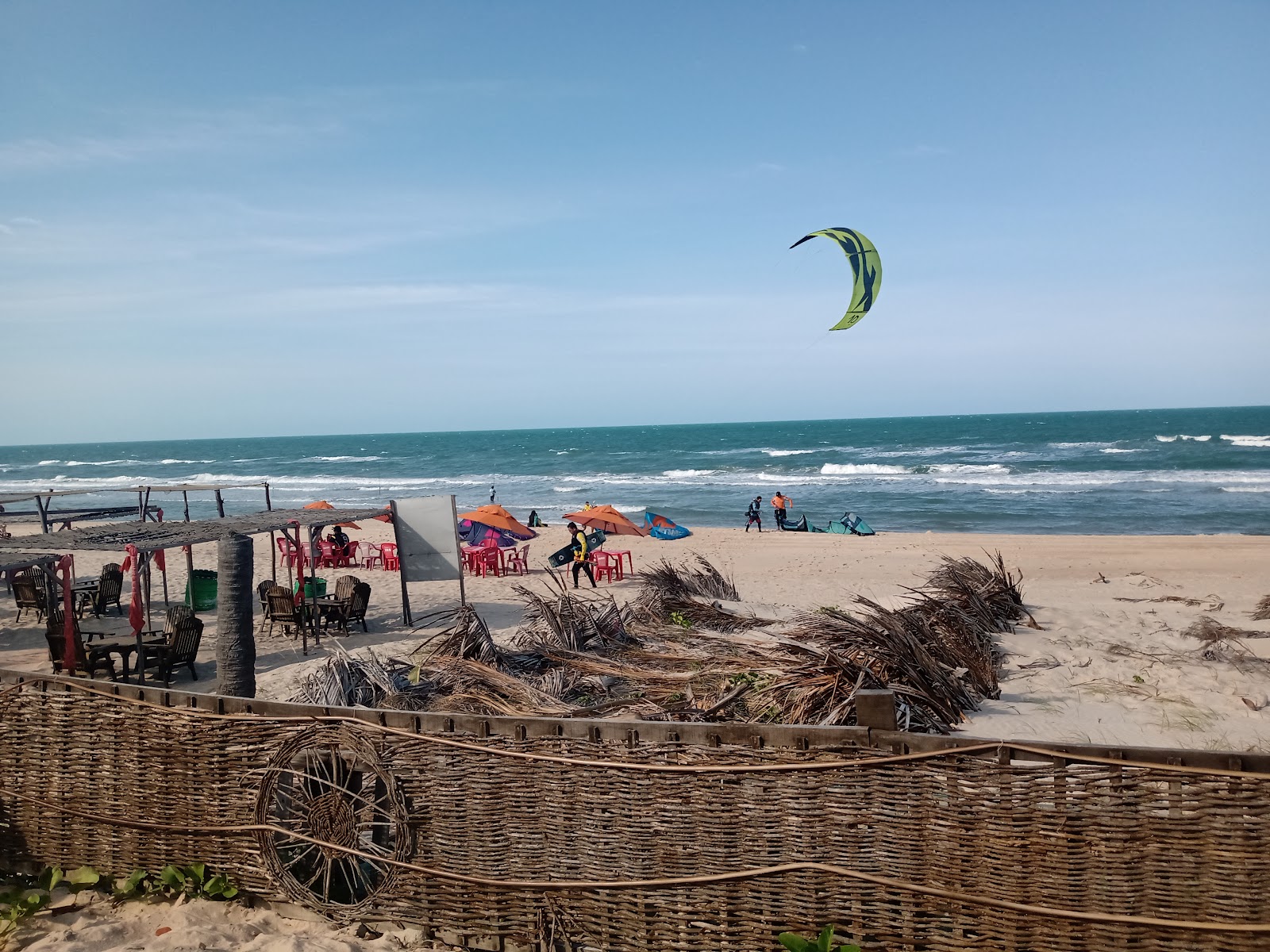 Foto di Praia de Beberibe con una superficie del sabbia beige