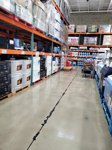 Warehouse store «Costco Wholesale», reviews and photos, 4500 W Shaw Ave, Fresno, CA 93722, USA