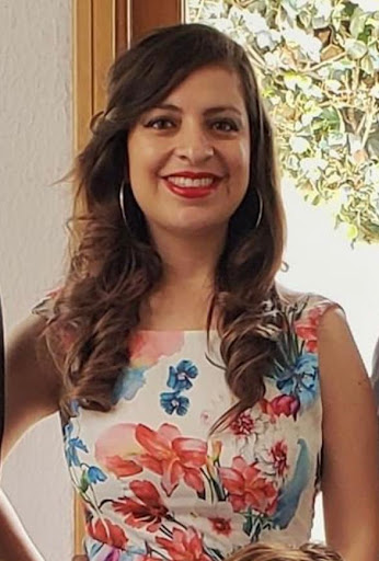 Dra. Andrea Susana Ortiz Flores - Oftalmologa Pediatra - Estrabismo - Oftalmologia Pediatrica La Paz Bolivia