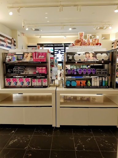 Cosmetics Store «SEPHORA», reviews and photos, 160 N Gulph Rd, King of Prussia, PA 19406, USA
