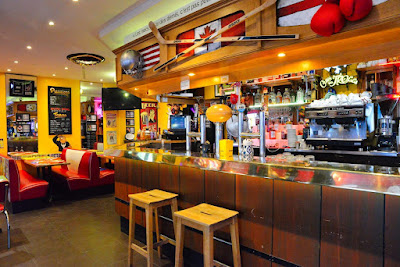 Le Comptoir Sport Bar à Paris