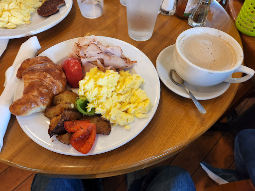 French Restaurant «Sugar Cakes Patisserie», reviews and photos, 101 N Park Square, Marietta, GA 30060, USA