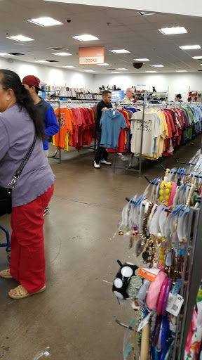 Thrift Store «Goodwill», reviews and photos, 6750 W Peoria Ave, Peoria, AZ 85345, USA