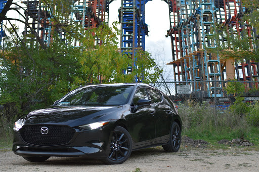 Mazda Dealer «Walser Mazda», reviews and photos, 14720 Buck Hill Rd, Burnsville, MN 55306, USA