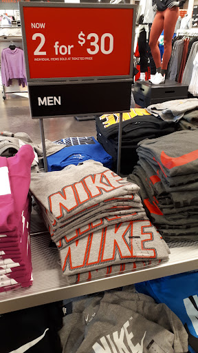 Clothing Store «Nike Factory Store», reviews and photos, 7105 Mills Civic Pkwy #140, West Des Moines, IA 50266, USA