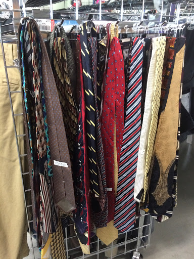 Thrift Store «Goodwill Port Orange», reviews and photos, 1752 Dunlawton Ave, Port Orange, FL 32129, USA