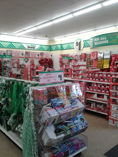 Dollar Store «Dollar Tree», reviews and photos, 4910 Freeport Blvd, Sacramento, CA 95822, USA