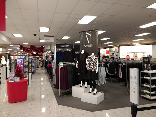 Shopping Mall «Cypress Village Shopping Center», reviews and photos, 14001 - 14271 Jeffrey Rd, Irvine, CA 92620, USA