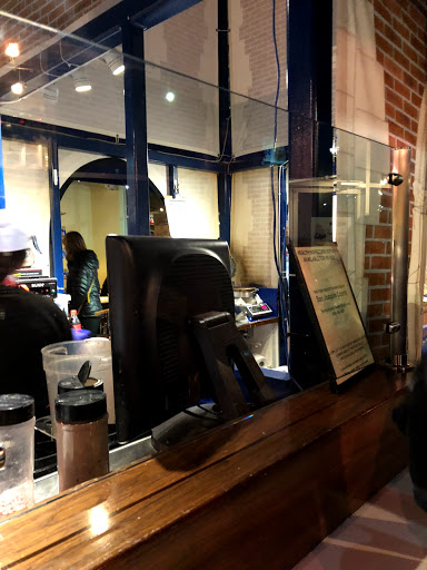 Chocolate Shop «Ghirardelli Outlet and Ice Cream Shop», reviews and photos, 11980 Harlan Rd, Lathrop, CA 95330, USA