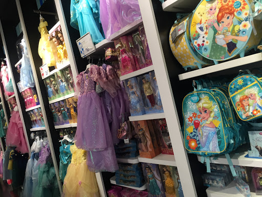 Toy Store «Disney Store», reviews and photos, 10600 Quil Ceda Blvd, Tulalip, WA 98271, USA