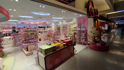 Hello Kitty Travel Shop