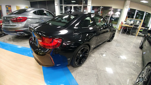 BMW Dealer «BMW of Oyster Bay», reviews and photos, 145 Pine Hollow Rd, Oyster Bay, NY 11771, USA