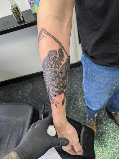 Explore bob's burgers tattoo ideas, creative tattoo ideas in Slippery Rock, available at Dinky Dachshund Tattoo Parlor