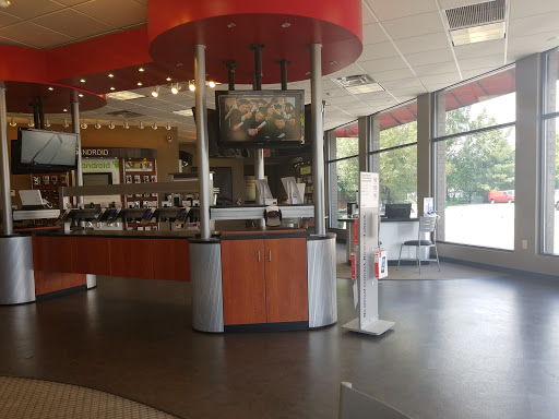 Cell Phone Store «Verizon Authorized Retailer – Cellular Sales», reviews and photos, 10414 Dixie Hwy, Louisville, KY 40272, USA