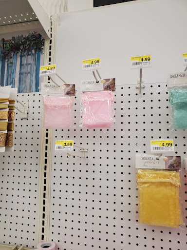 Fabric Store «Jo-Ann Fabrics and Crafts», reviews and photos, 714 Commons Dr, Geneva, IL 60134, USA